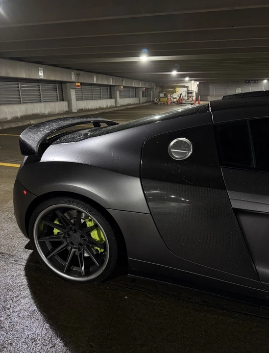 2009 Audi 42 R8 - Image 9 of 21