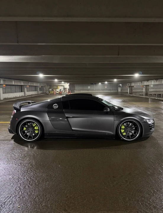 2009 Audi 42 R8 - Image 8 of 21