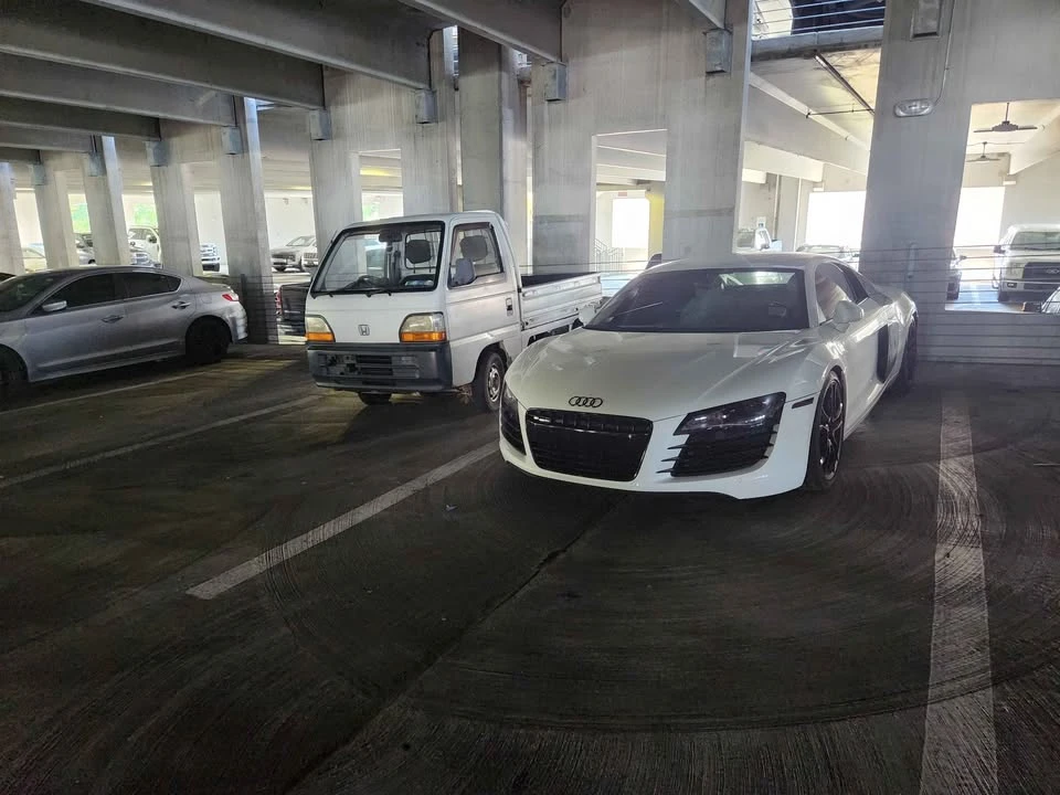 2009 Audi 42 R8 - Image 5 of 14