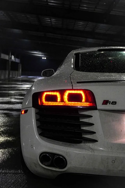 2009 Audi 42 R8 - Image 14 of 14