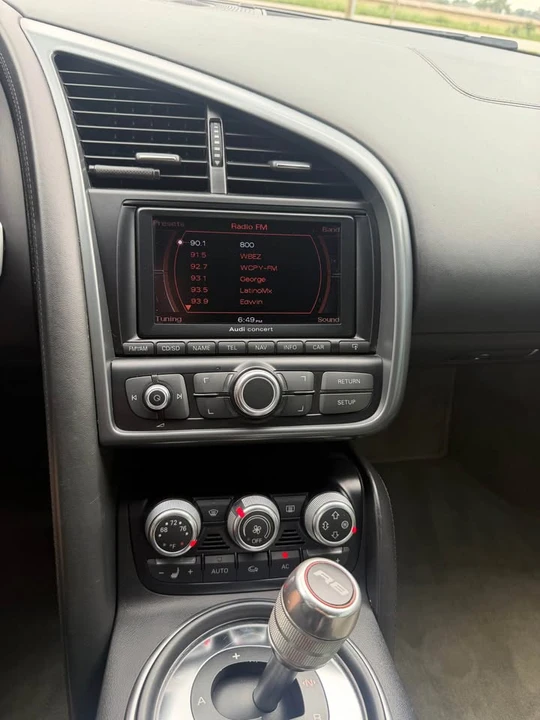 2009 Audi 42 R8 - Image 18 of 19