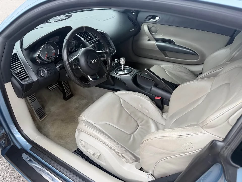 2009 Audi 42 R8 - Image 10 of 19