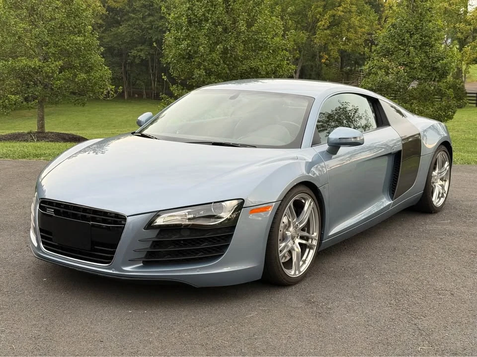 2009 Audi 42 R8 - Image 2 of 10