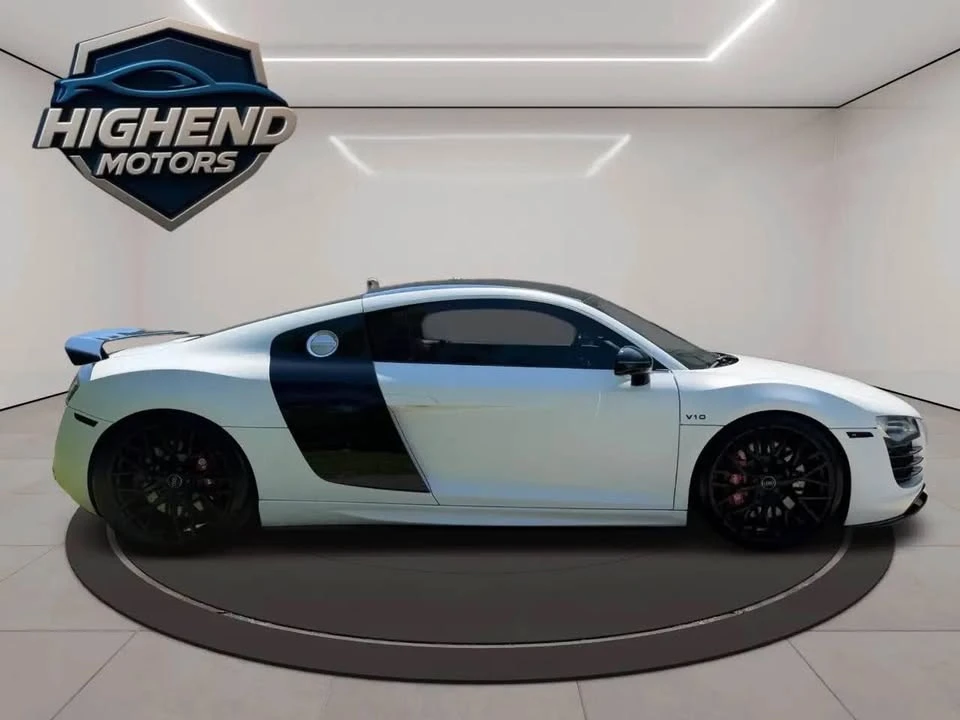 2009 Audi 42 R8 - Image 2 of 8