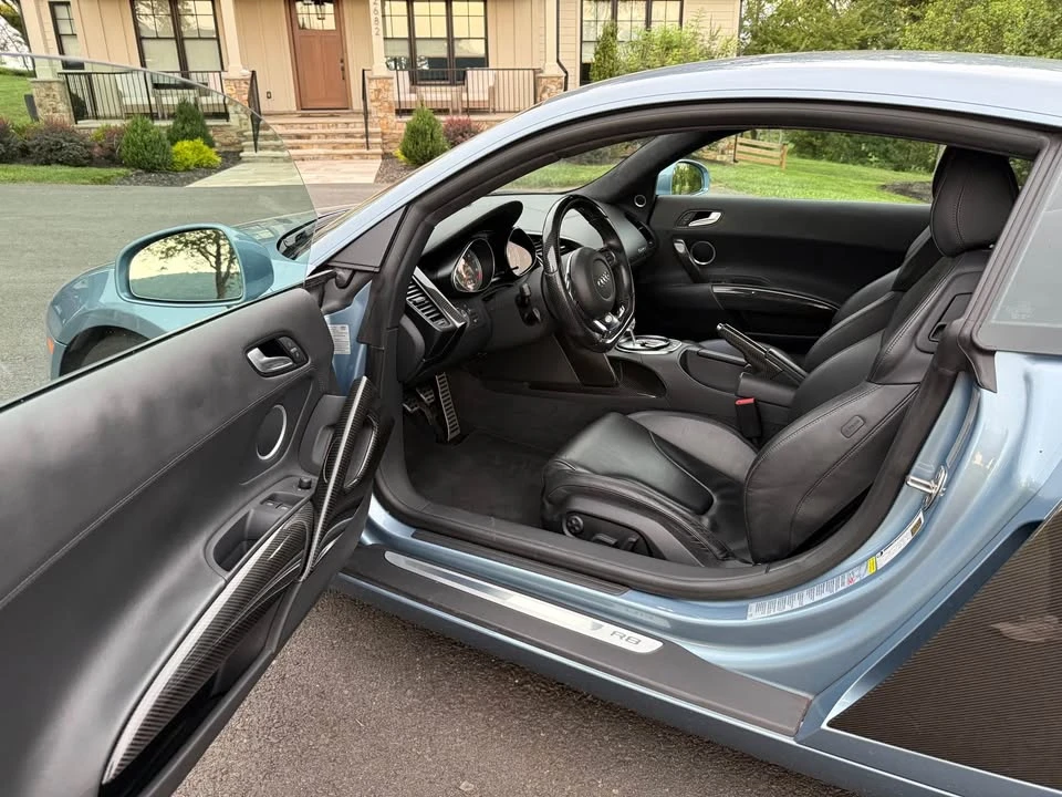 2009 Audi 42 R8 - Image 7 of 10
