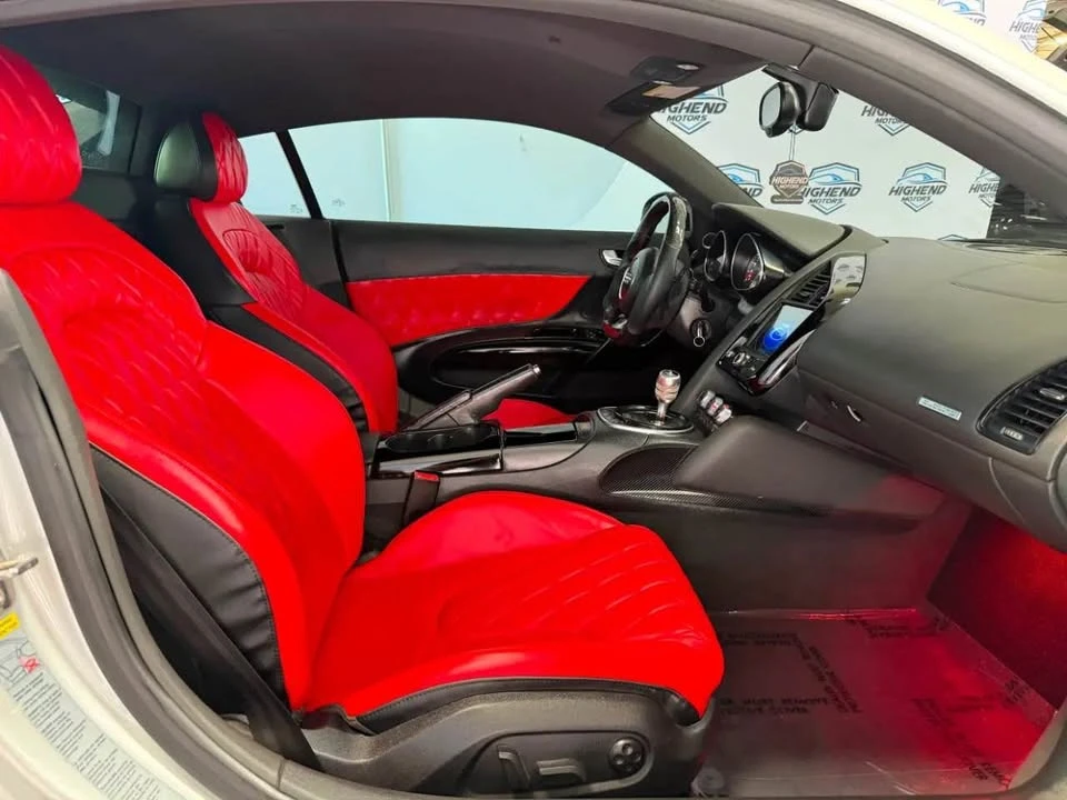 2009 Audi 42 R8 - Image 6 of 8