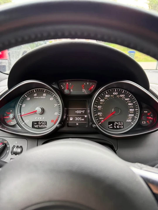 2009 Audi 42 R8 - Image 13 of 15