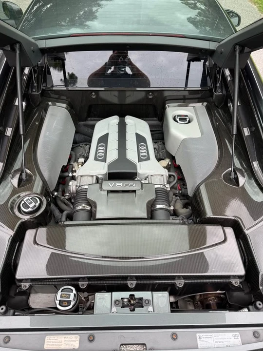 2009 Audi 42 R8 - Image 11 of 15