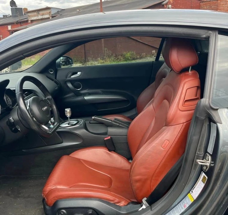 2009 Audi 42 R8 - Image 3 of 4