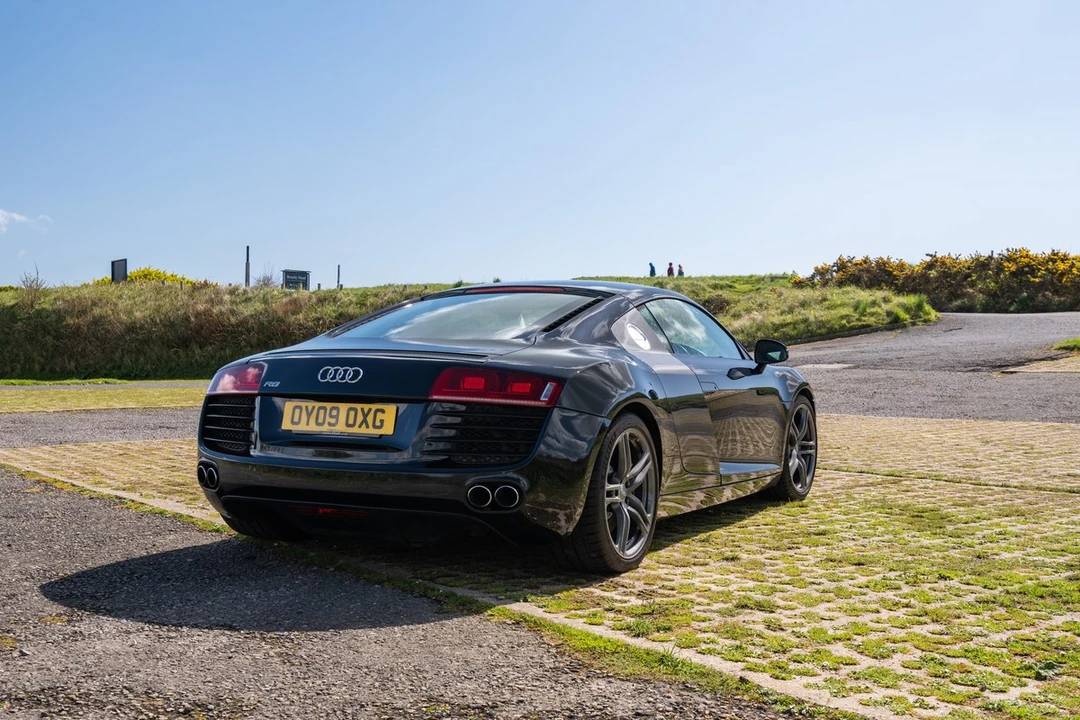 2009 Audi 42 R8 - Image 9 of 30