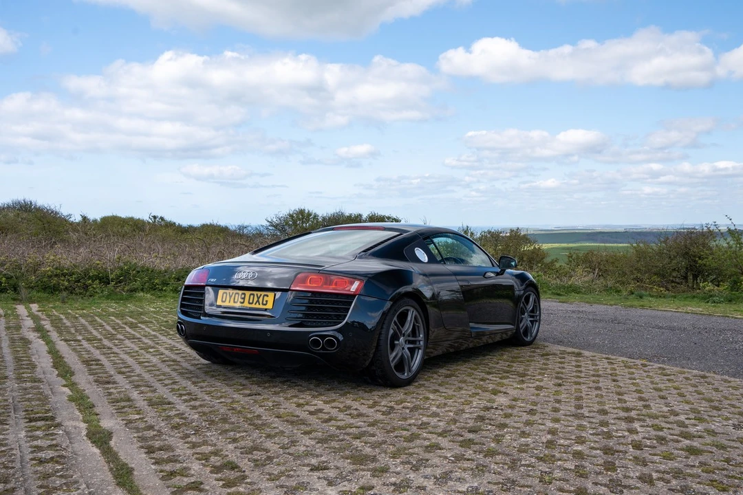 2009 Audi 42 R8 - Image 7 of 30