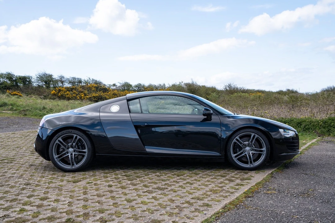2009 Audi 42 R8 - Image 14 of 30