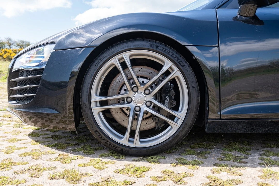 2009 Audi 42 R8 - Image 19 of 30