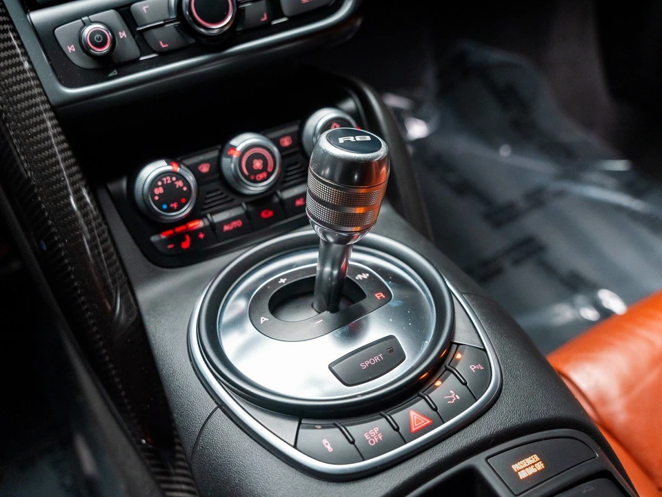 2009 Audi 42 R8 - Image 5 of 12