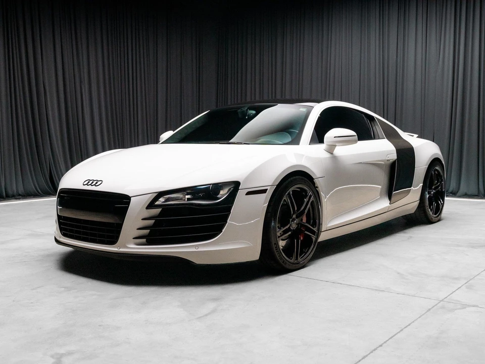 2009 Audi 42 R8 - Image 2 of 31