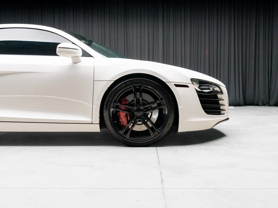 2009 Audi 42 R8 - Image 28 of 31