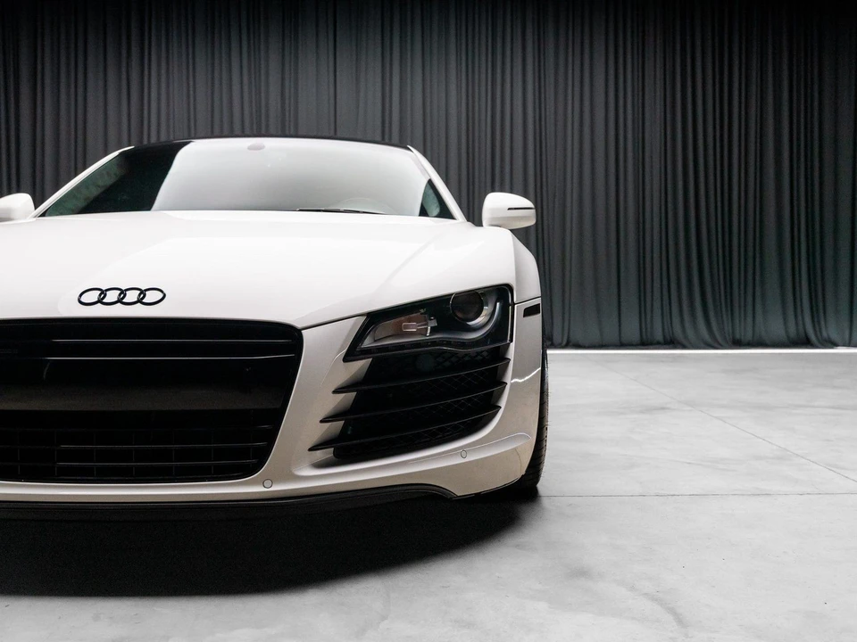 2009 Audi 42 R8 - Image 26 of 31