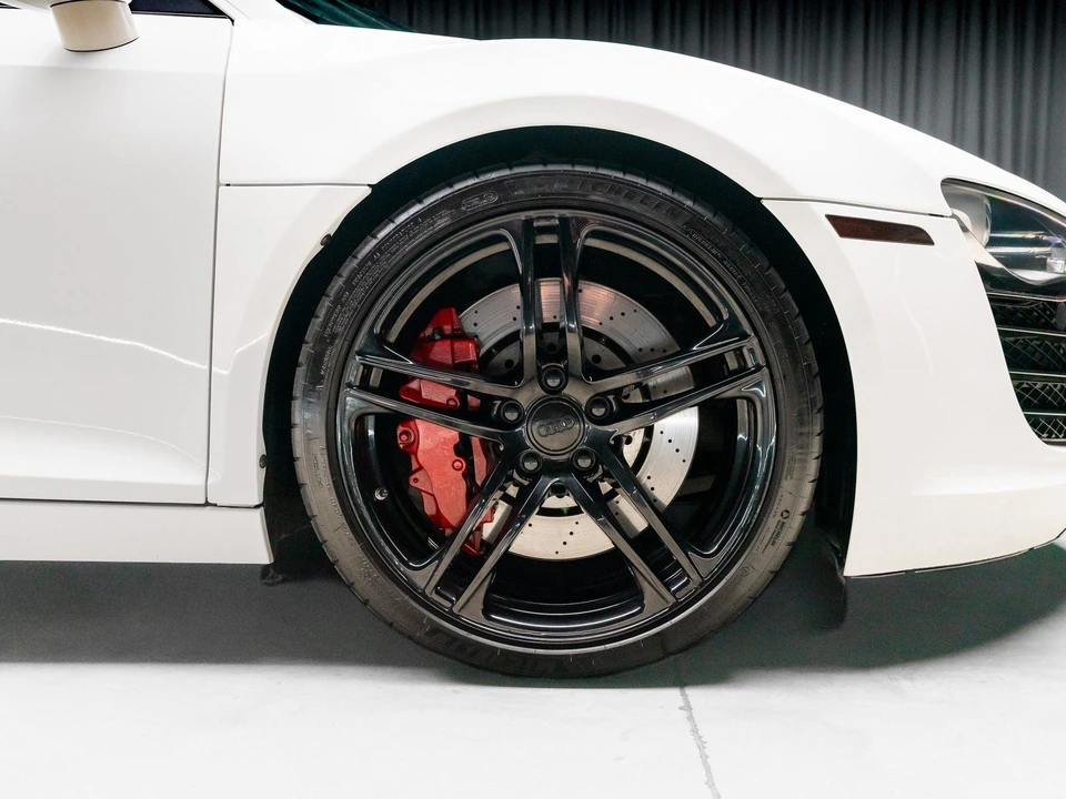 2009 Audi 42 R8 - Image 29 of 31