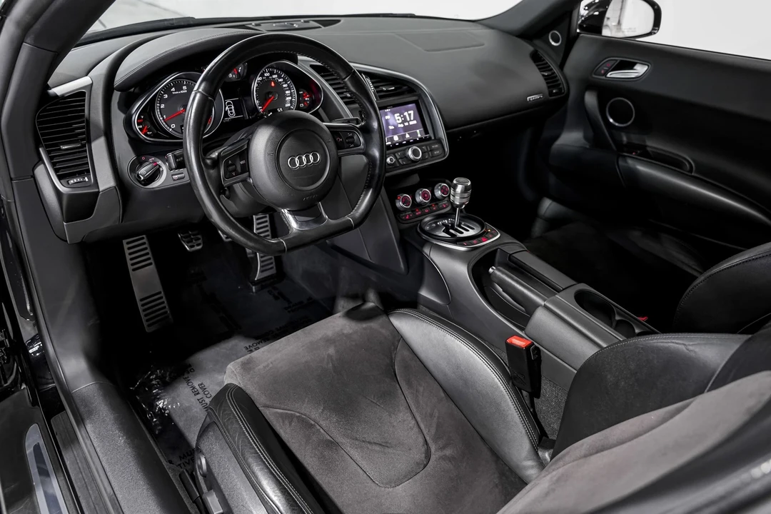 2009 Audi 42 R8 - Image 9 of 12