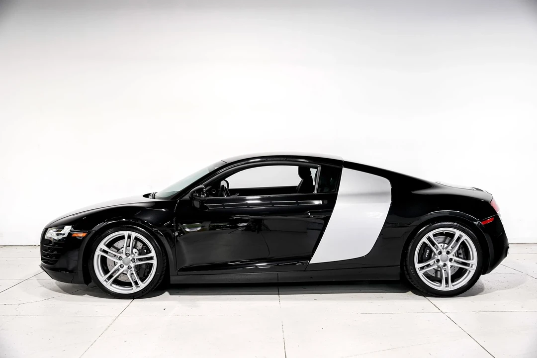 2009 Audi 42 R8 - Image 7 of 12