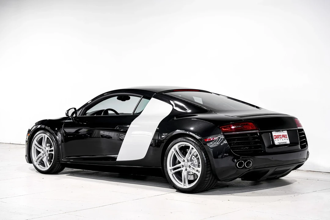 2009 Audi 42 R8 - Image 8 of 12
