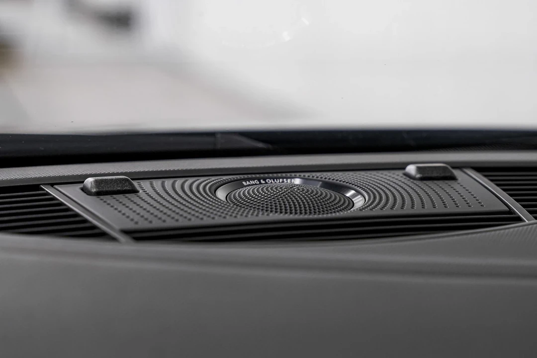 2009 Audi 42 R8 - Image 12 of 12