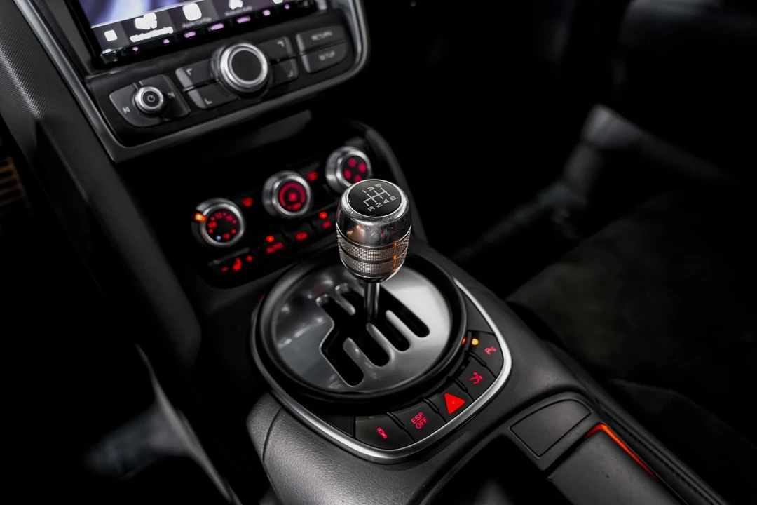 2009 Audi 42 R8 - Image 15 of 21