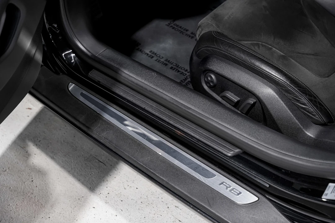 2009 Audi 42 R8 - Image 19 of 21