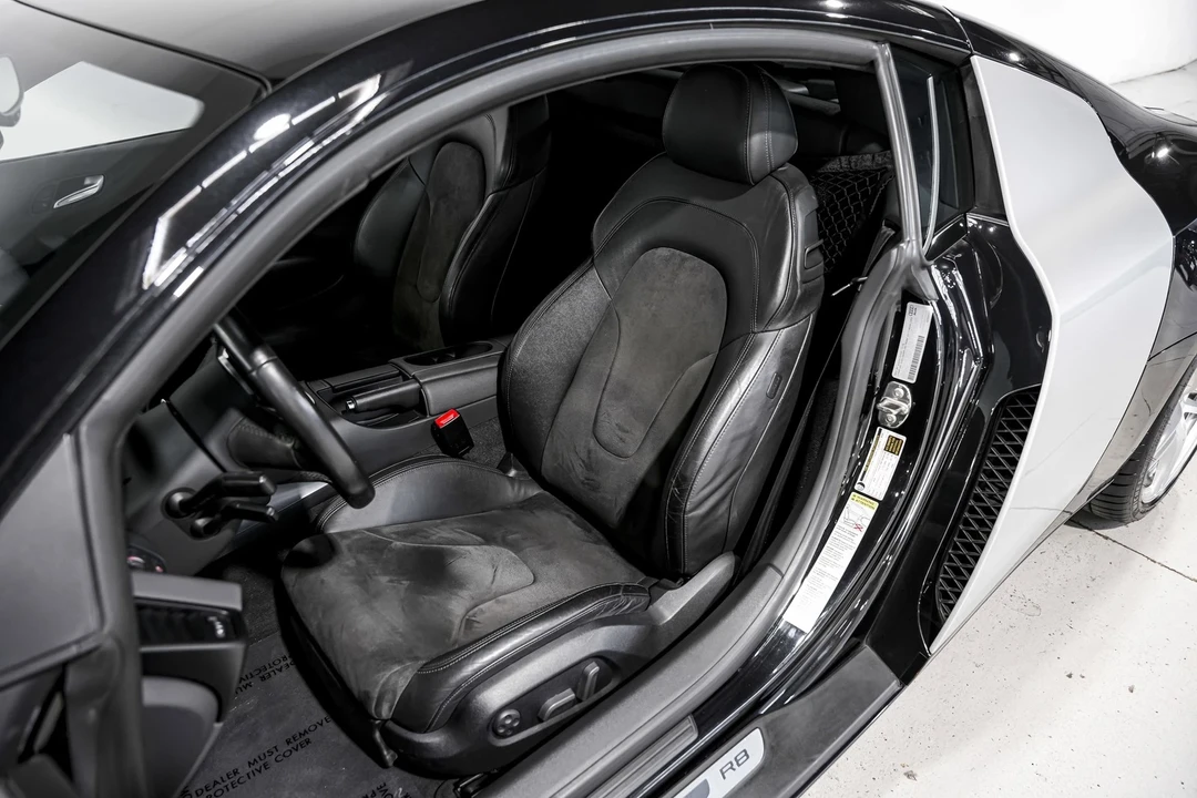 2009 Audi 42 R8 - Image 18 of 21