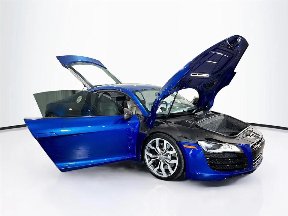 2009 Audi 42 R8 - Image 30 of 31