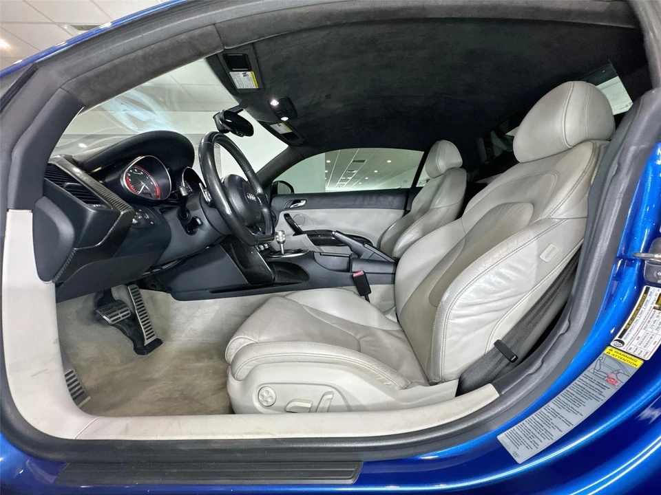 2009 Audi - Image 2 of 31