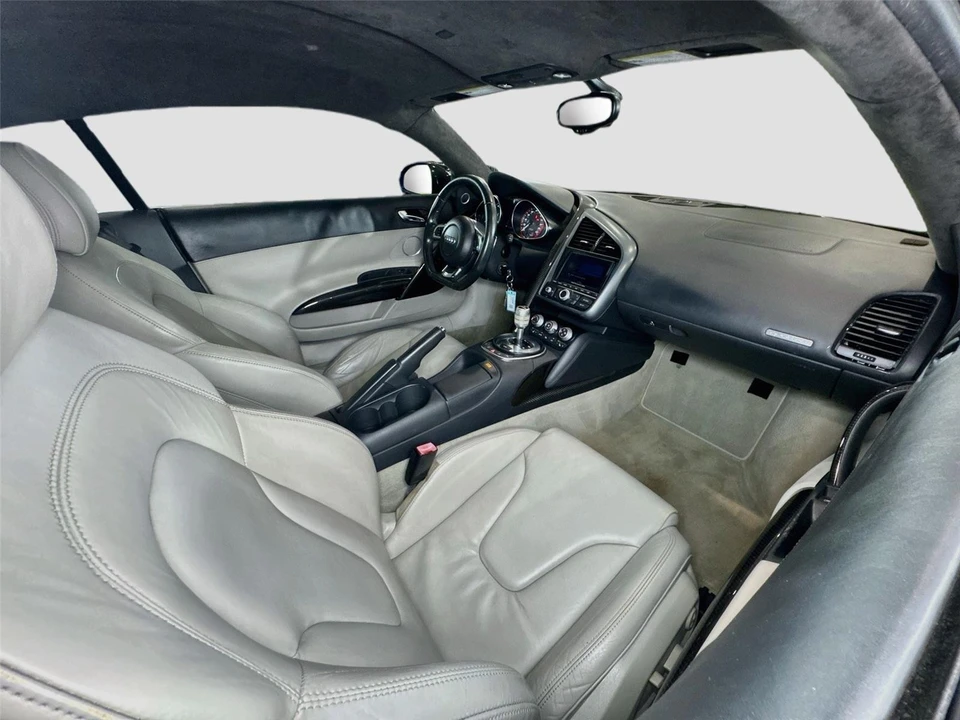 2009 Audi 42 R8 - Image 15 of 31
