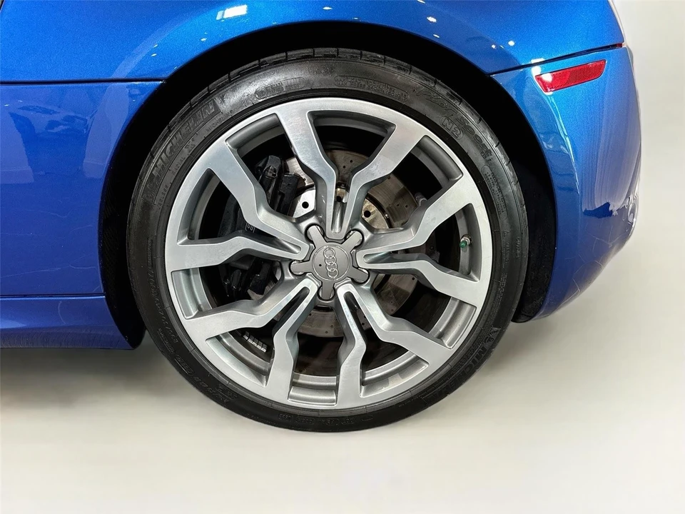 2009 Audi - Image 23 of 31