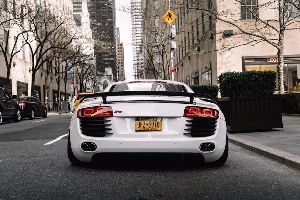 2009 Audi 42 R8 - Image 4 of 9