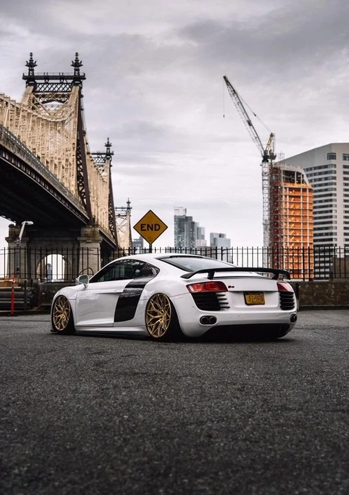 2009 Audi 42 R8 - Image 5 of 9