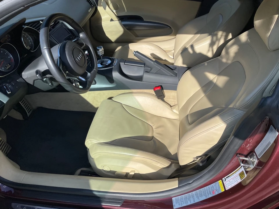 2009 Audi 42 R8 - Image 24 of 31