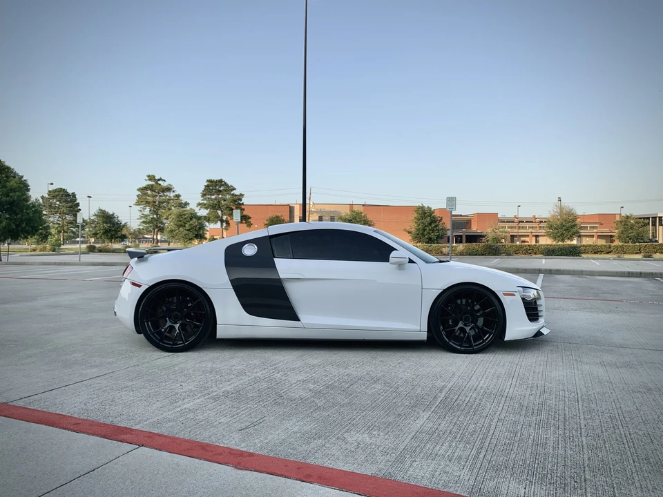 2009 Audi 42 R8 - Image 7 of 31