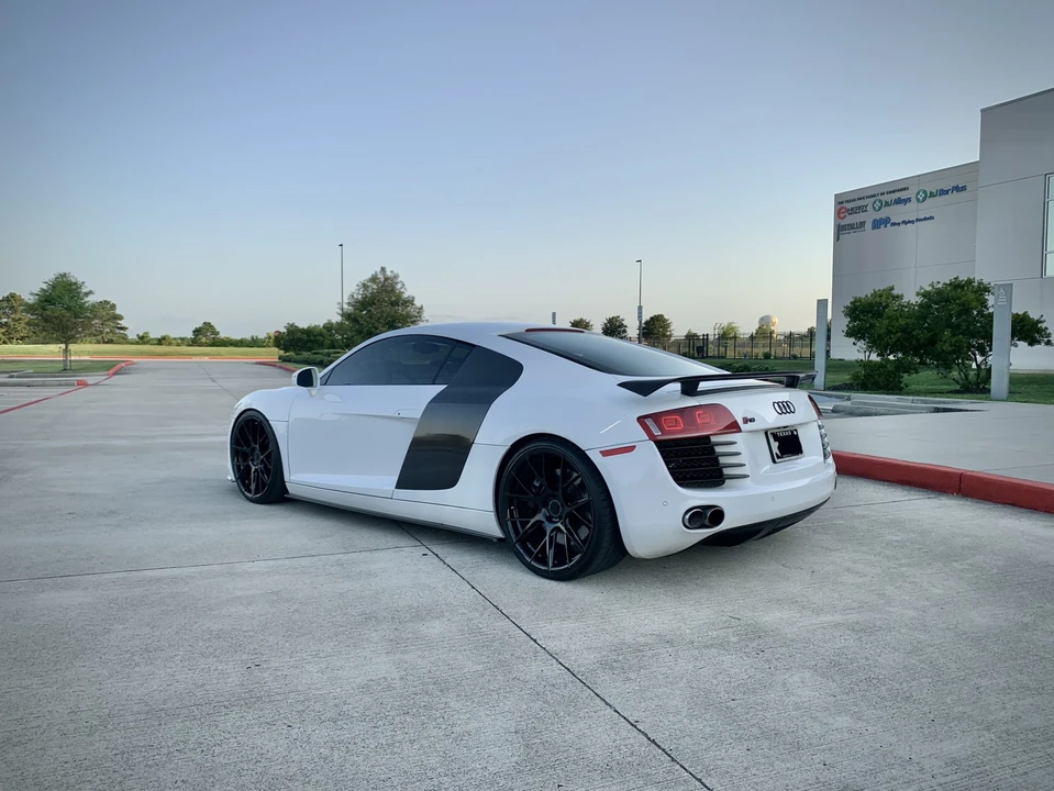 2009 Audi 42 R8 - Image 4 of 31