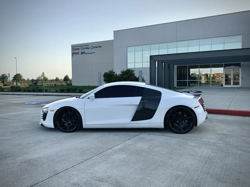 2009 Audi 42 R8 - Image 3 of 31