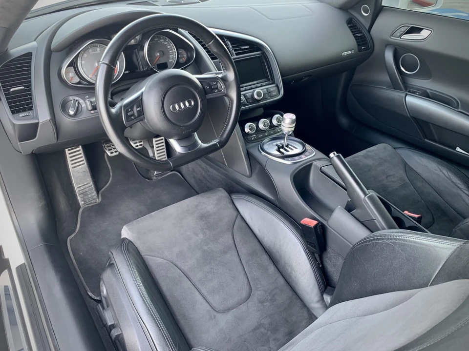 2009 Audi 42 R8 - Image 31 of 31
