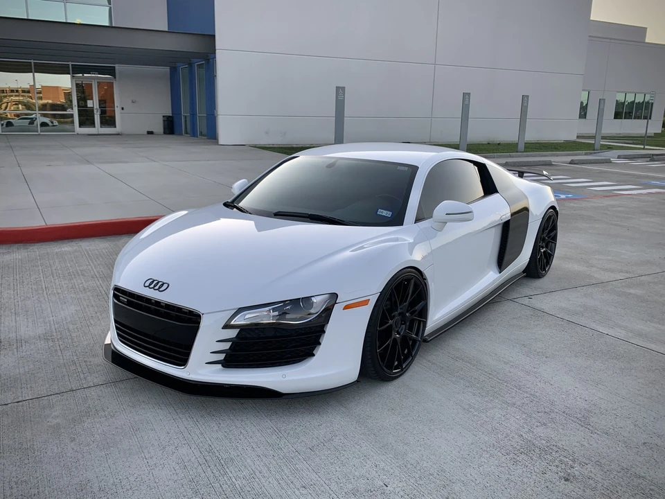 2009 Audi 42 R8 - Image 2 of 31