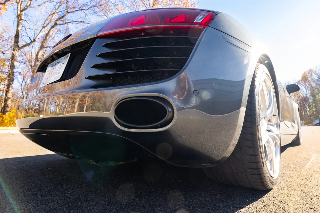 2009 Audi 42 R8 - Image 30 of 31