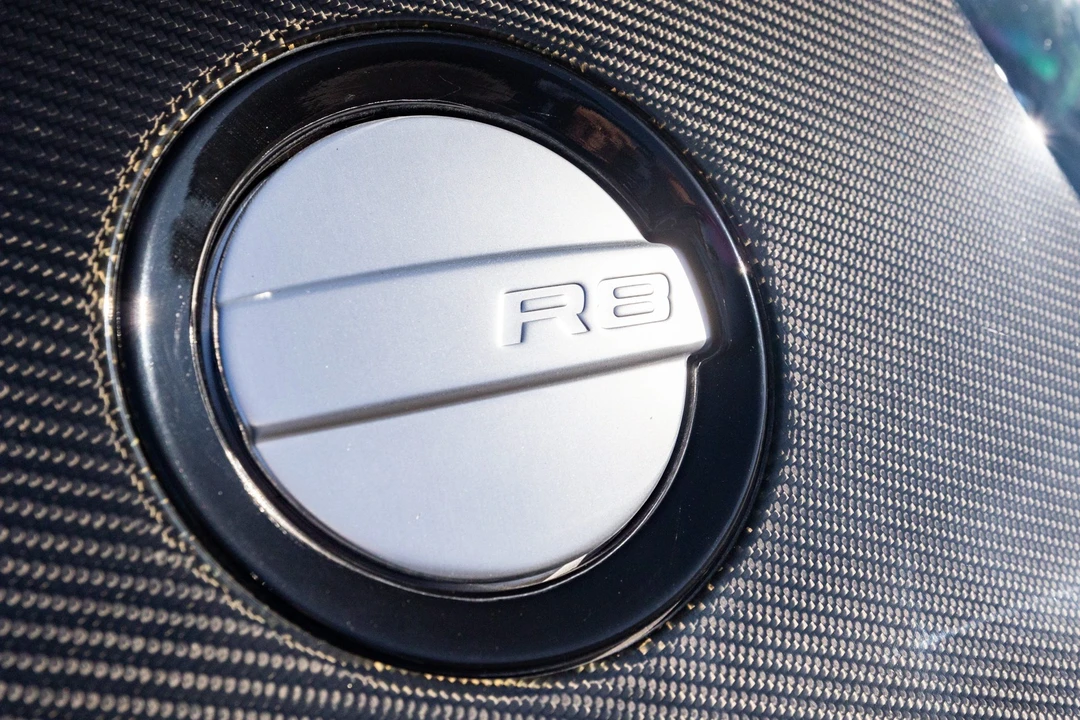 2009 Audi 42 R8 - Image 22 of 31