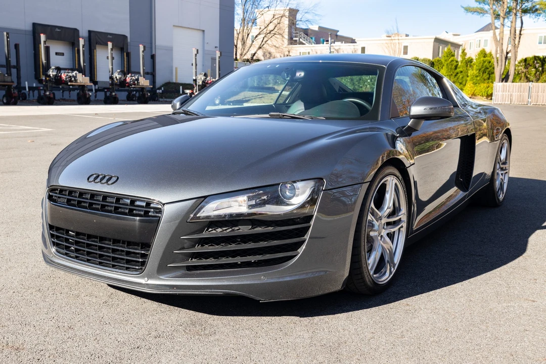 2009 Audi 42 R8 - Image 2 of 31