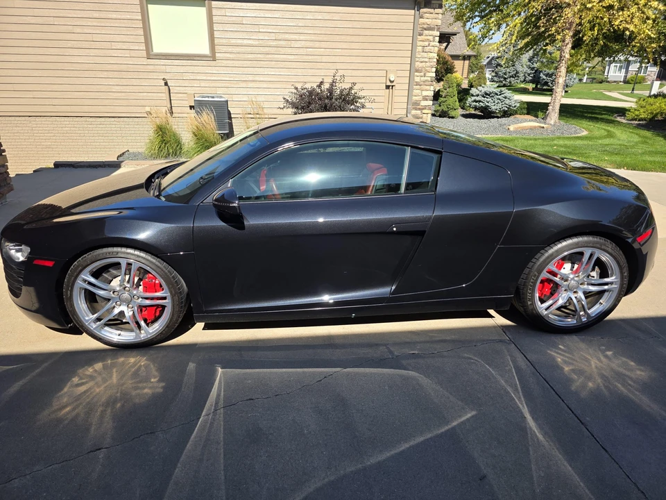 2009 Audi 42 R8 - Image 8 of 31