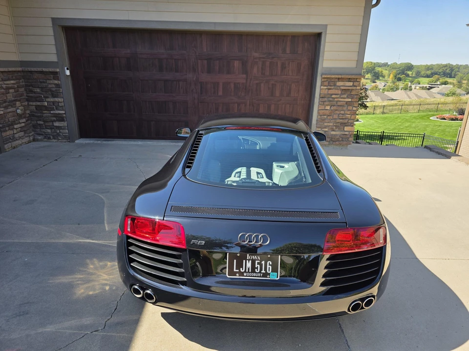 2009 Audi 42 R8 - Image 6 of 31