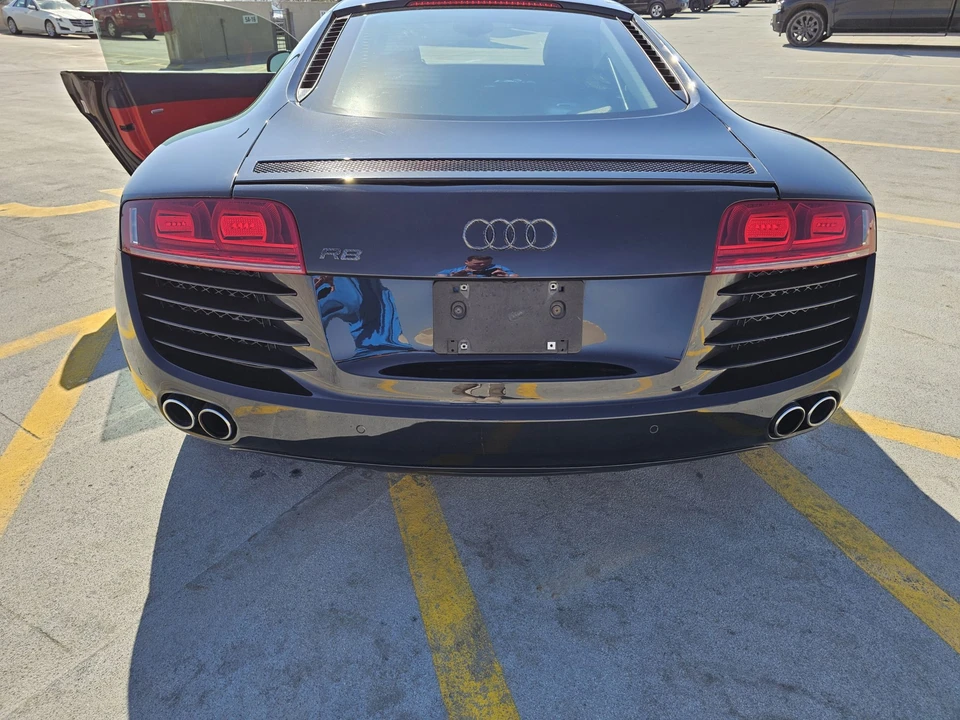 2009 Audi 42 R8 - Image 19 of 31