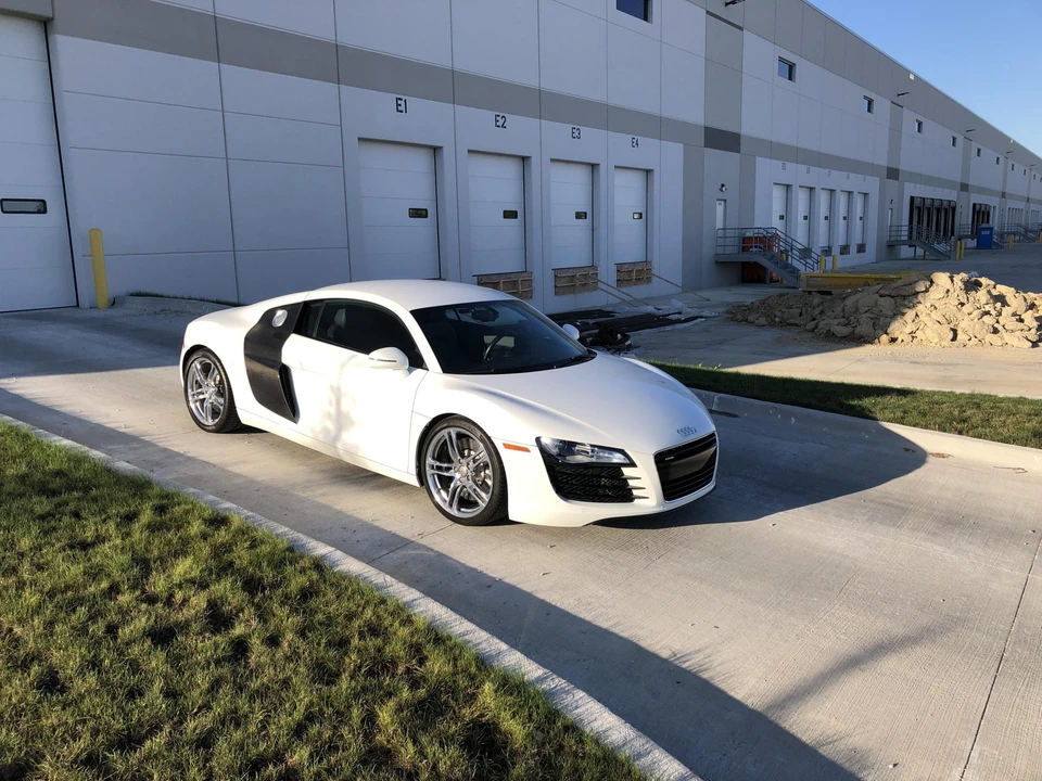 2009 Audi 42 R8 - Image 14 of 31