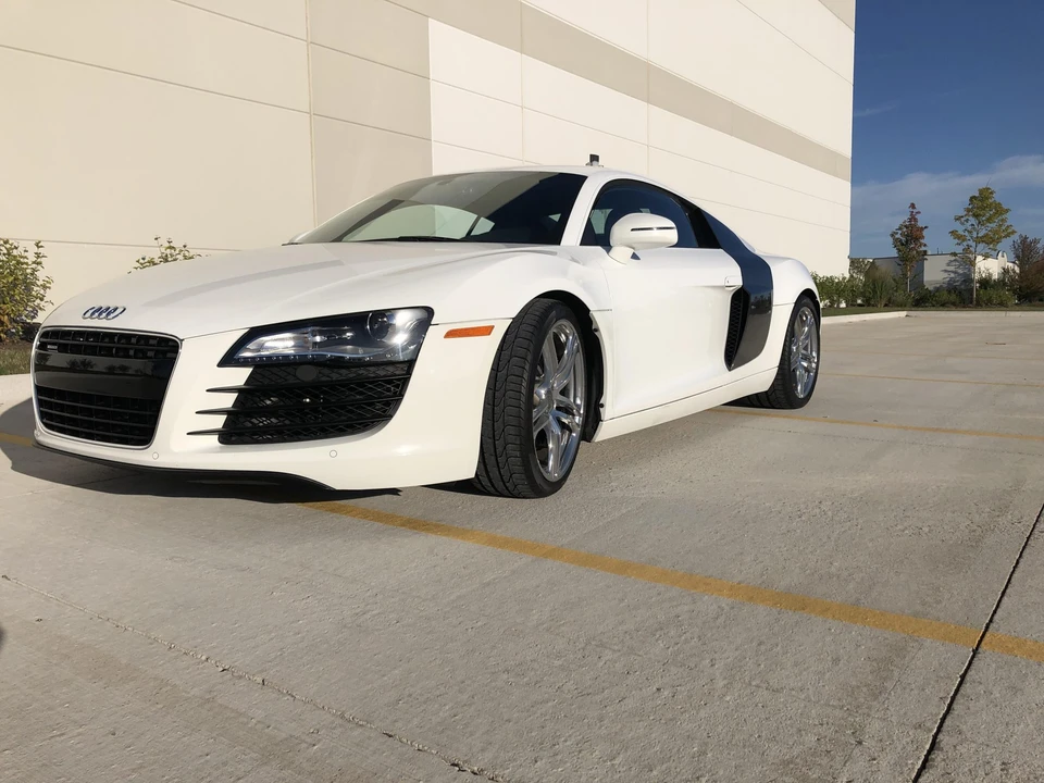 2009 Audi 42 R8 - Image 3 of 31