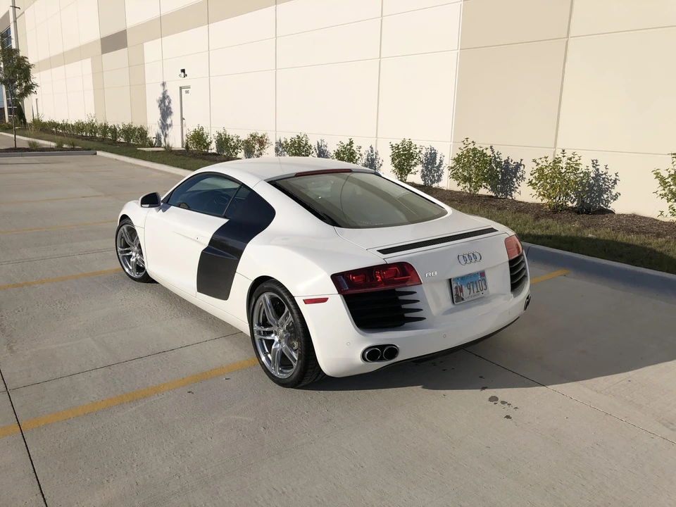 2009 Audi 42 R8 - Image 10 of 31